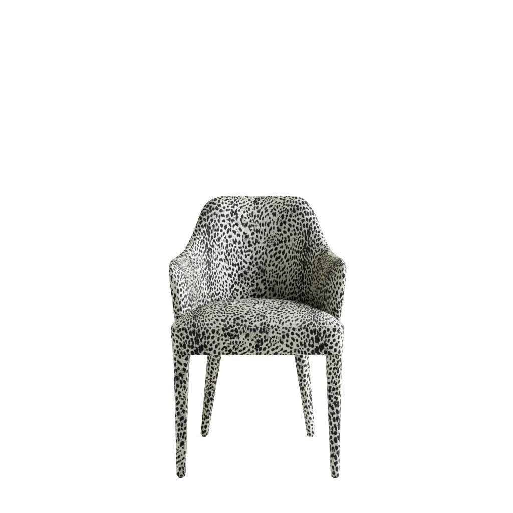 RCHI_MIWI_chair-with-armrests_C_MAIN